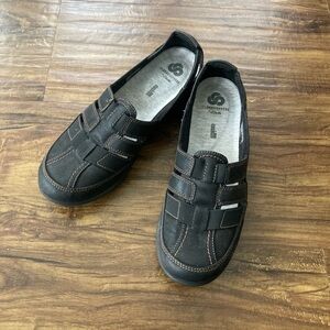 Stride Rite Black Women's Flats